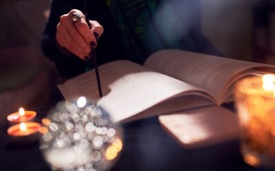 Peut-on vraiment prédire une opportunité financière grâce à la voyance ?